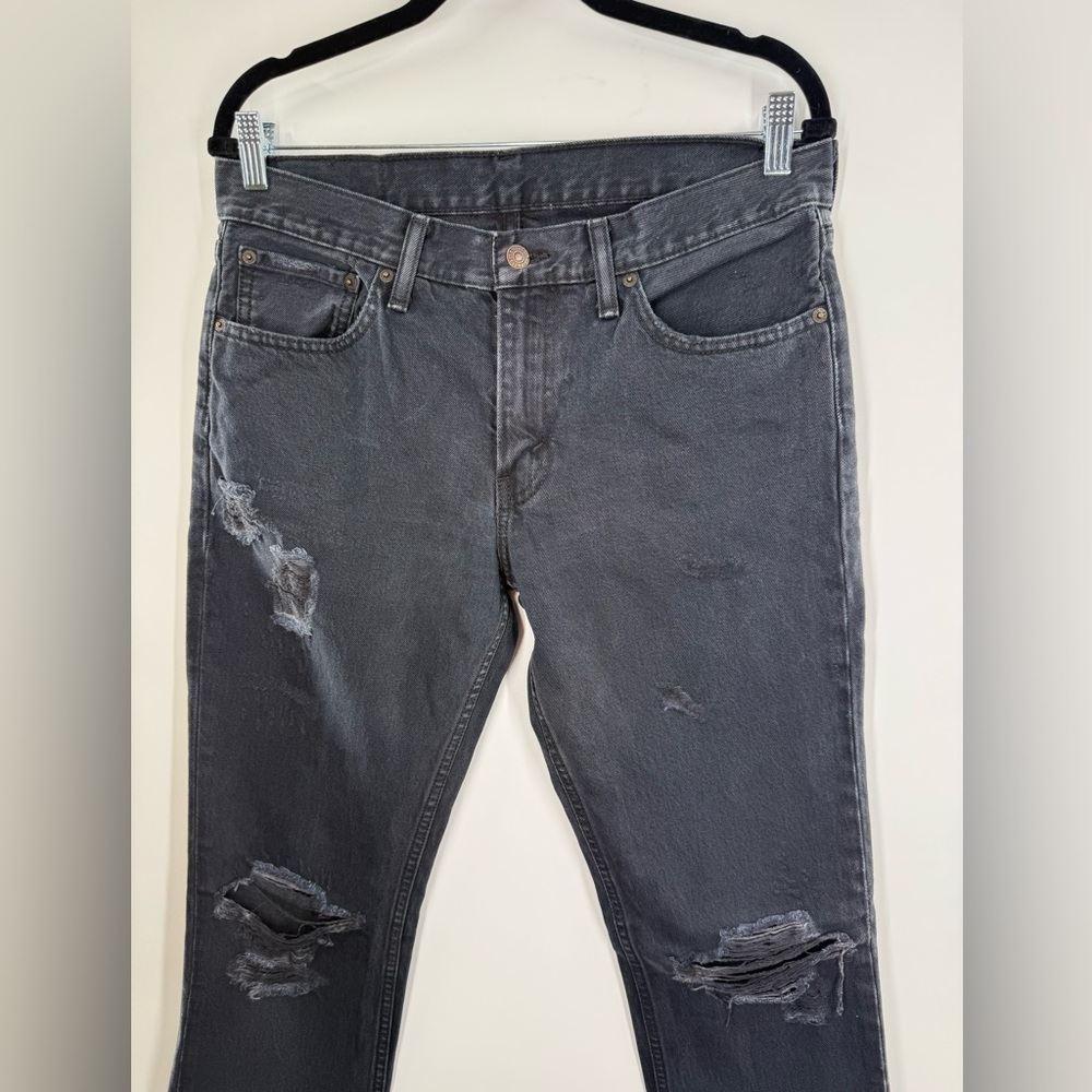 EUC Levi’s Distressed 511 Jeans - Picture 4 of 8